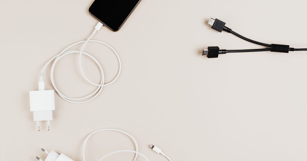 Mejor cargador GaN USB-C 2026: los que cargan móvil y portátil sin ladrillo