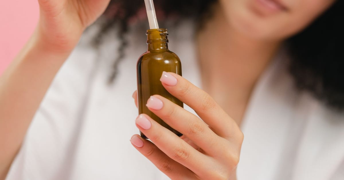 Mejores serums con retinol 2026: cuál elegir según tu piel y experiencia