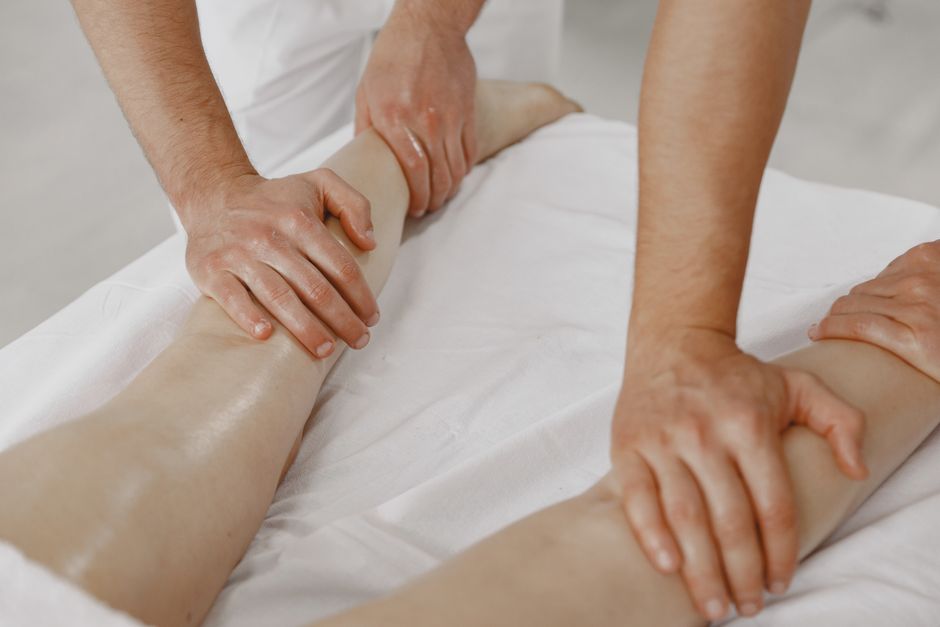 Presoterapia en casa 2026: ¿sustituye los bonos de centro de estética?